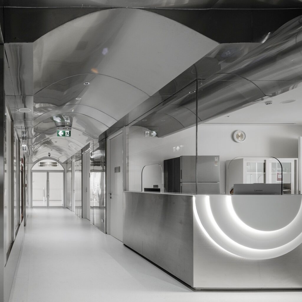 Surgery and Recovery Department, The Art Hospital