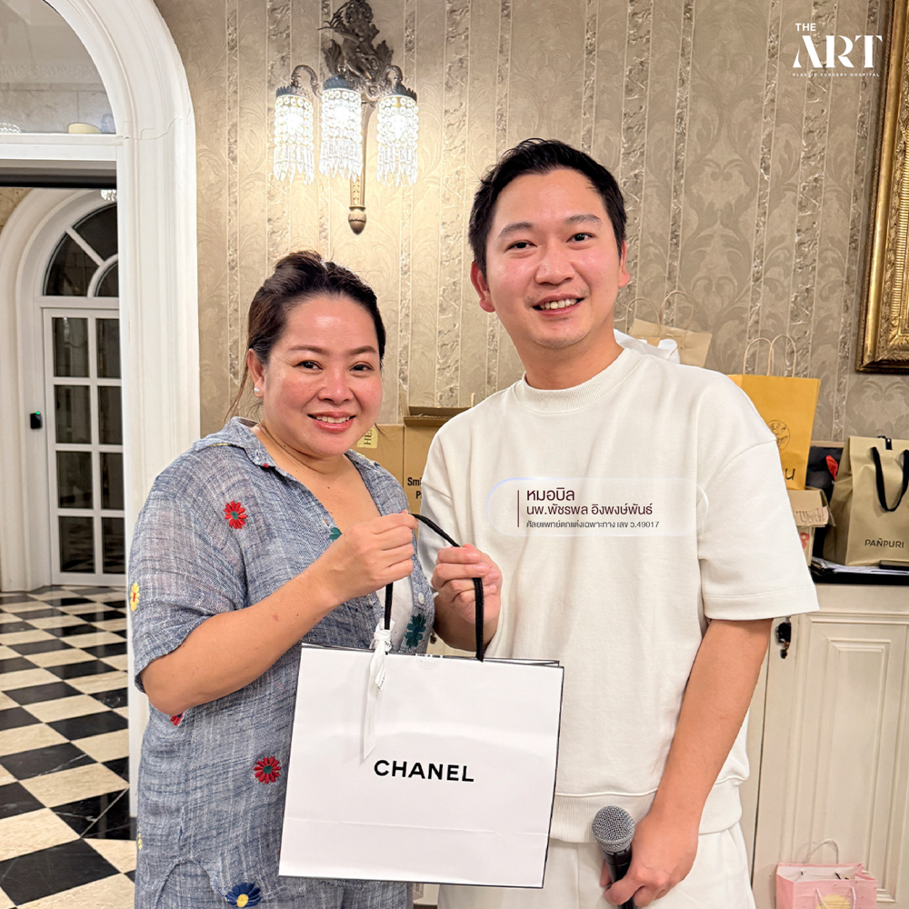 ทีมแพทย์ The Art Clinic สนุกสนานกับกิจกรรมบัดดี้ใน Outing พัทยา สร้างความสัมพันธ์ทีม