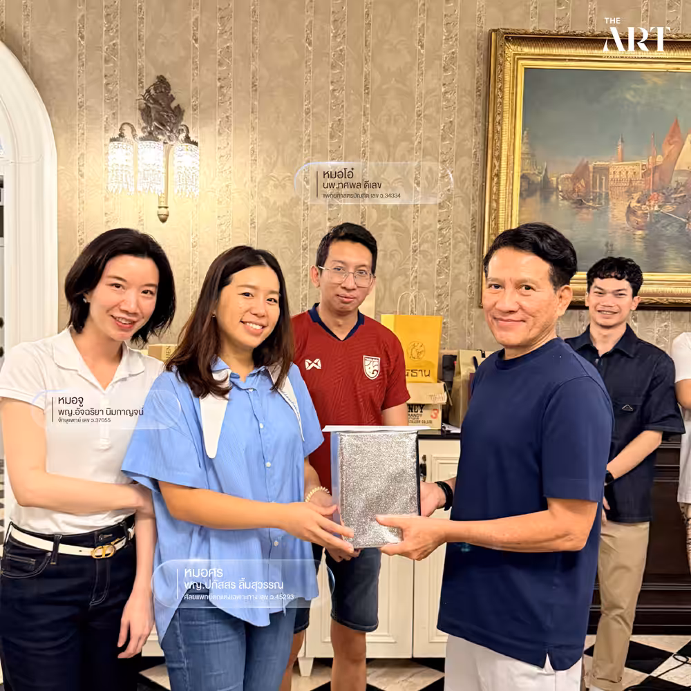 ทีมแพทย์ The Art Clinic สนุกสนานกับกิจกรรมบัดดี้ใน Outing พัทยา สร้างความสัมพันธ์ทีม